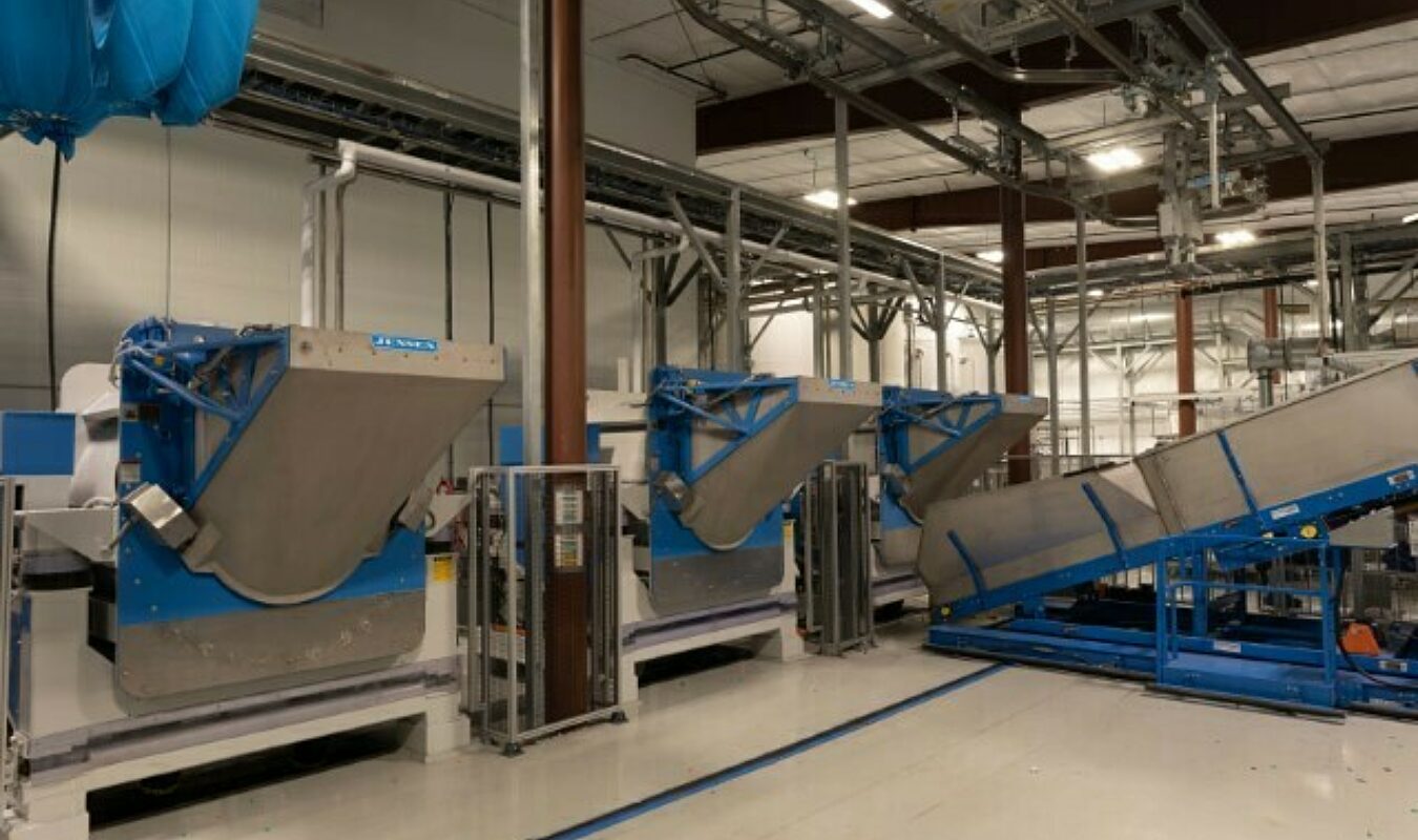 Photograph of Kinectrics' laundry facility conveyor belts and chutes