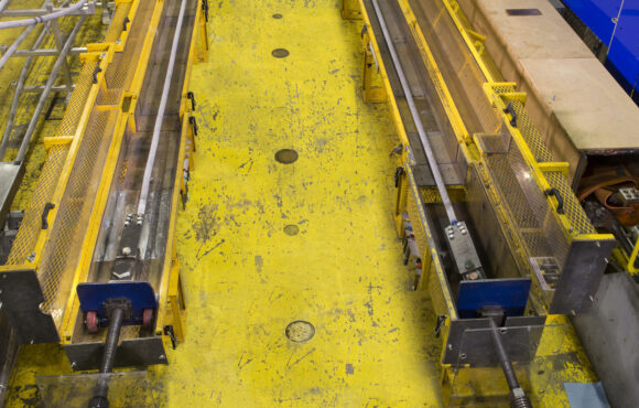 Large connector testing equipment used in maximum load and sustained load tests