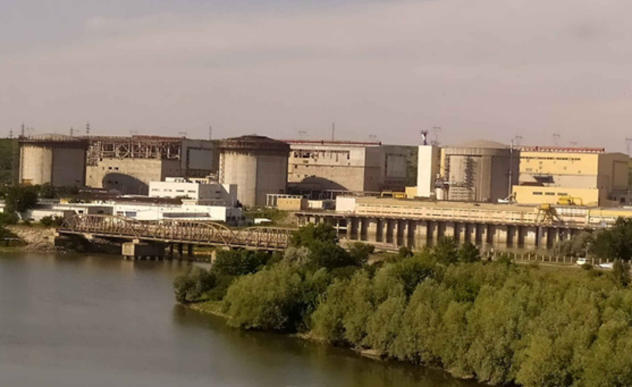 Photograph of the CANDU facility in Cernavoda, Romania